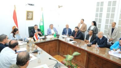 اجتماع بالمحافظة