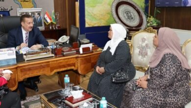 المحافظ يتكفل بتجهيز عروستين