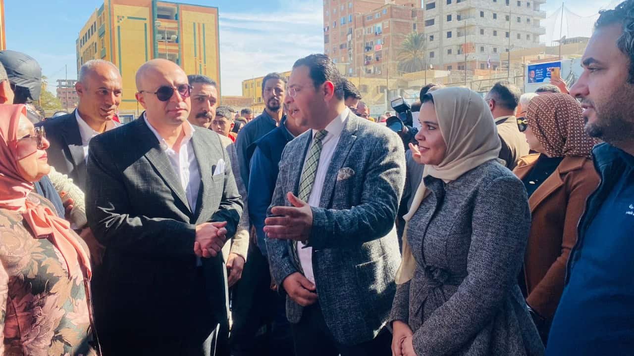 د هاني غنيم يتابع المبادرة