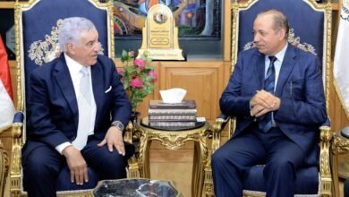 زاهي حواس في جامعة المنصورة