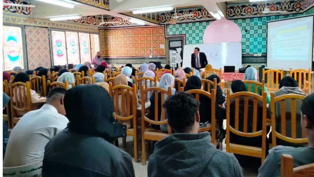 دروس تقوية في أسوان