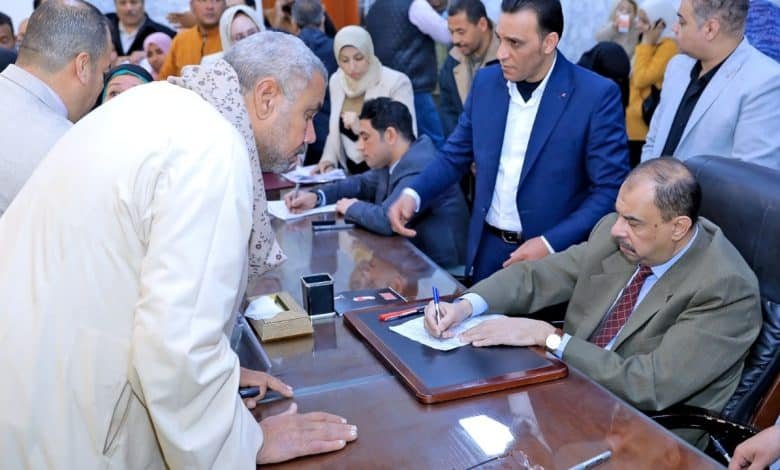 لقاء محافظ سوهاج الجماهيري