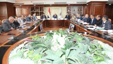 محافظ بني سويف يترأس اجتماع اللجنة العليا لتقنين أراضي أملاك الدولة