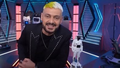 ما لون حذاء حسام حبيب حل سؤال برنامج رامز جلال اليوم